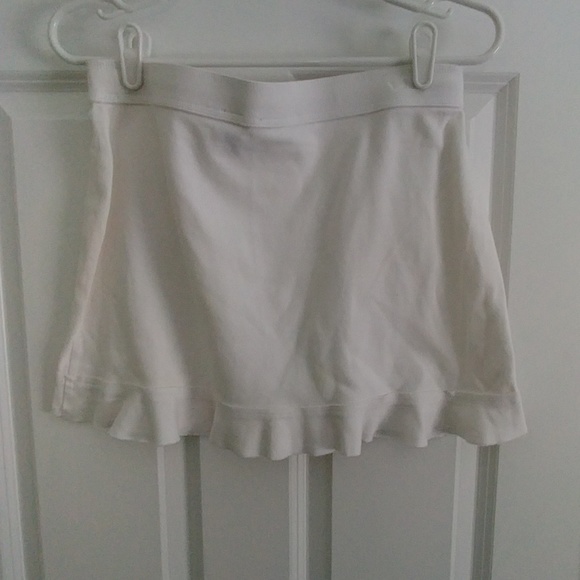 Express women's skirt - Picture 3 of 3